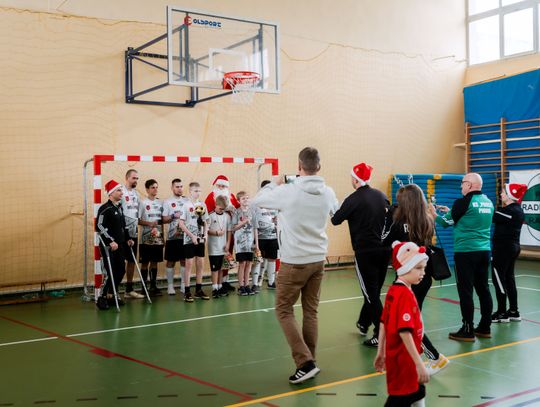 3. Mikołajkowy Turniej Radomiak Futbol Plus (zdjęcia) 3. Mikołajkowy Turniej Radomiak Futbol Plus (zdjęcia)