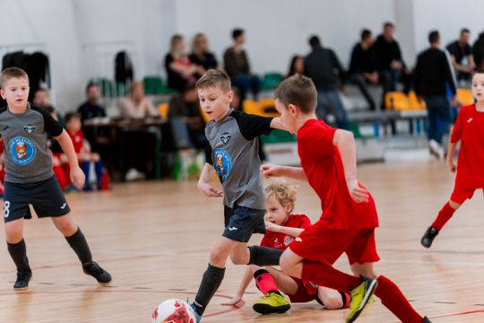 Mikołajkowy Turniej Piłki Nożnej dla Dzieci i Młodzieży 026.jpg Mikołajkowy Turniej Piłki Nożnej dla Dzieci i Młodzieży 026.jpg