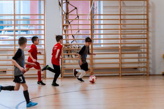 Mikołajkowy Turniej Piłki Nożnej dla Dzieci i Młodzieży 029.jpg Mikołajkowy Turniej Piłki Nożnej dla Dzieci i Młodzieży 029.jpg