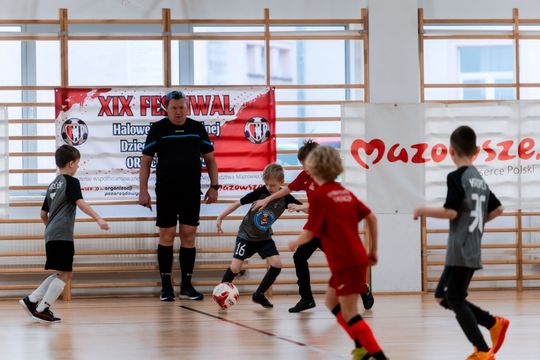 Mikołajkowy Turniej Piłki Nożnej dla Dzieci i Młodzieży 033.jpg Mikołajkowy Turniej Piłki Nożnej dla Dzieci i Młodzieży 033.jpg