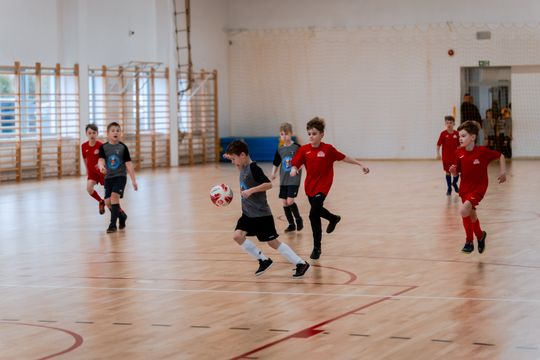 Mikołajkowy Turniej Piłki Nożnej dla Dzieci i Młodzieży 042.jpg Mikołajkowy Turniej Piłki Nożnej dla Dzieci i Młodzieży 042.jpg