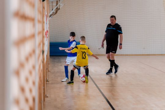 Mikołajkowy Turniej Piłki Nożnej dla Dzieci i Młodzieży 053.jpg Mikołajkowy Turniej Piłki Nożnej dla Dzieci i Młodzieży 053.jpg