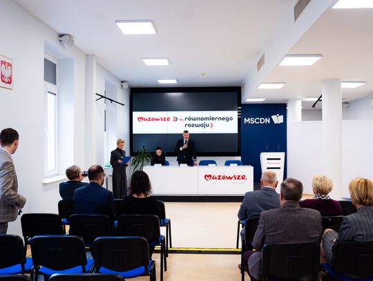 Podpisanie umów w ramach projektu "Mazowsze dla równomiernego rozwoju" (zdjęcia)