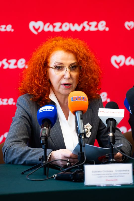 Konferencja prasowa dot. aktualnej sytuacji w Szkole Leśnej w Garbatce-Letnisko (zdjęcia)