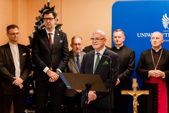 Spotkanie opłatkowe na Uniwersytecie Radomskim 003.jpg