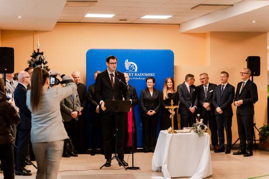 Spotkanie opłatkowe na Uniwersytecie Radomskim 019.jpg