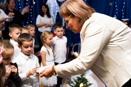 Jasełka Bożonarodzeniowe w Przedszkolu Publicznym nr 11 (zdjęcia) Jasełka Bożonarodzeniowe w Przedszkolu Publicznym nr 11 (zdjęcia)