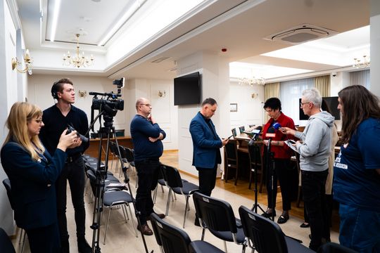 Konferencja prasowa przed poniedziałkową sesją Rady Miasta (zdjęcia)