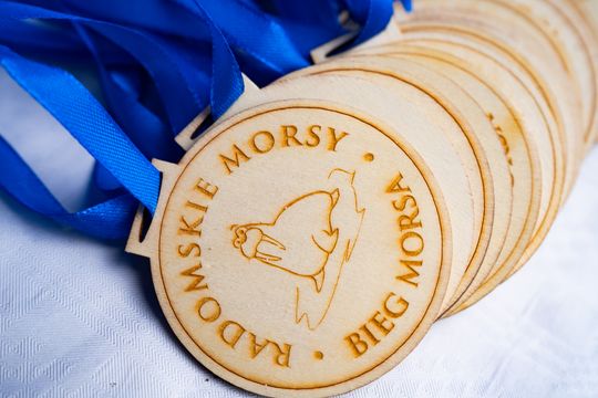 Bieg morsa oraz morsowanie nad zalewem Borki (zdjęcia) Bieg morsa oraz morsowanie nad zalewem Borki (zdjęcia)