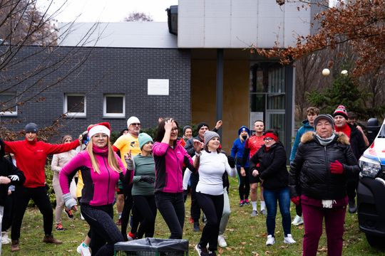 Bieg morsa oraz morsowanie nad zalewem Borki (zdjęcia) Bieg morsa oraz morsowanie nad zalewem Borki (zdjęcia)