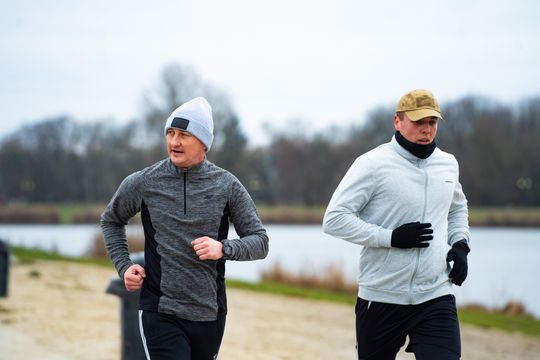 Bieg morsa oraz morsowanie nad zalewem Borki (zdjęcia)