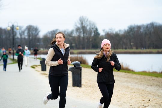 Bieg morsa oraz morsowanie nad zalewem Borki (zdjęcia) Bieg morsa oraz morsowanie nad zalewem Borki (zdjęcia)