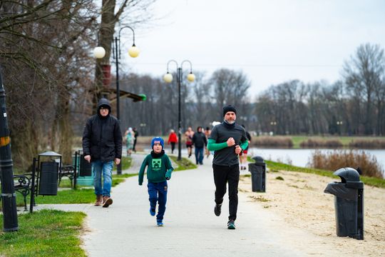 Bieg morsa oraz morsowanie nad zalewem Borki (zdjęcia)