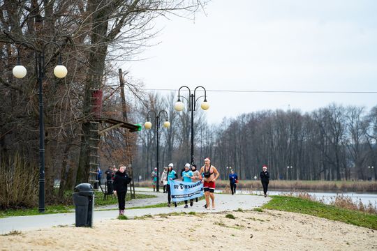 Bieg morsa oraz morsowanie nad zalewem Borki (zdjęcia)