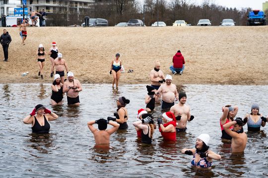 Bieg morsa oraz morsowanie nad zalewem Borki (zdjęcia)