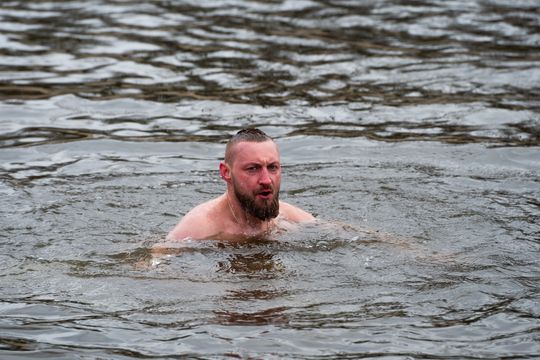 Bieg morsa oraz morsowanie nad zalewem Borki (zdjęcia)