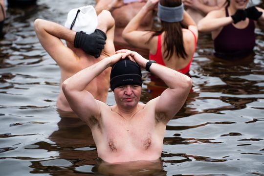 Bieg morsa oraz morsowanie nad zalewem Borki (zdjęcia)