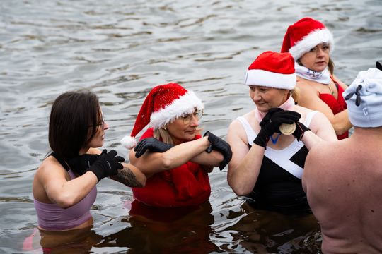 Bieg morsa oraz morsowanie nad zalewem Borki (zdjęcia)