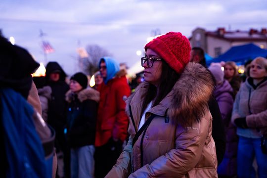 Kiermasz Świąteczny dla Damiana - Koncert Pawła Mosiołka i Haliny Mlynkovej (zdjęcia)