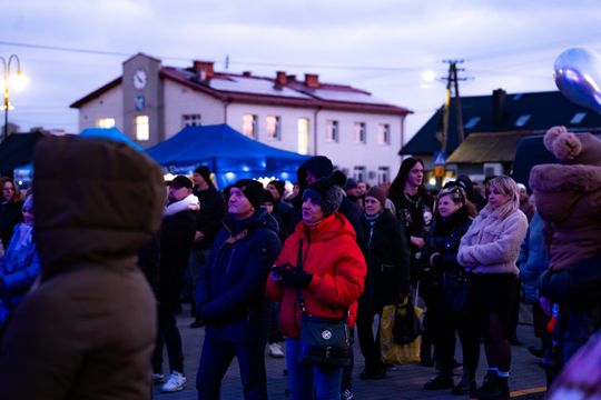 Kiermasz Świąteczny dla Damiana - Koncert Pawła Mosiołka i Haliny Mlynkovej (zdjęcia) Kiermasz Świąteczny dla Damiana - Koncert Pawła Mosiołka i Haliny Mlynkovej (zdjęcia)