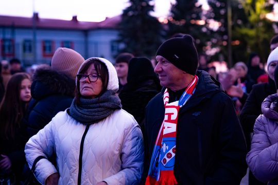 Kiermasz Świąteczny dla Damiana - Koncert Pawła Mosiołka i Haliny Mlynkovej (zdjęcia)