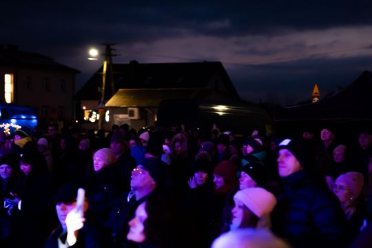 Kiermasz Świąteczny dla Damiana - Koncert Pawła Mosiołka i Haliny Mlynkovej (zdjęcia)