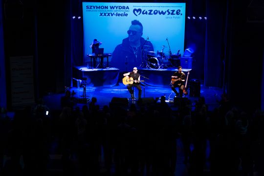 Koncert z okazji 35-lecia działalności artystycznej Szymona Wydry (zdjęcia)