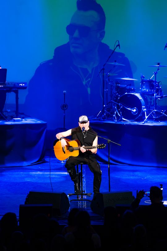 Koncert z okazji 35-lecia działalności artystycznej Szymona Wydry (zdjęcia) Koncert z okazji 35-lecia działalności artystycznej Szymona Wydry (zdjęcia)