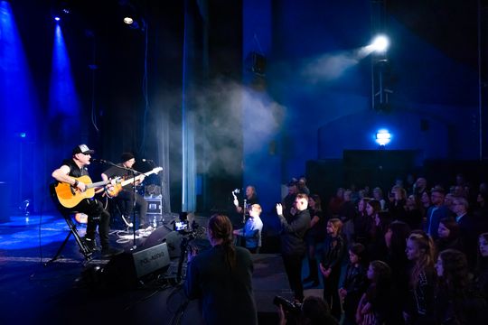 Koncert z okazji 35-lecia działalności artystycznej Szymona Wydry (zdjęcia) Koncert z okazji 35-lecia działalności artystycznej Szymona Wydry (zdjęcia)