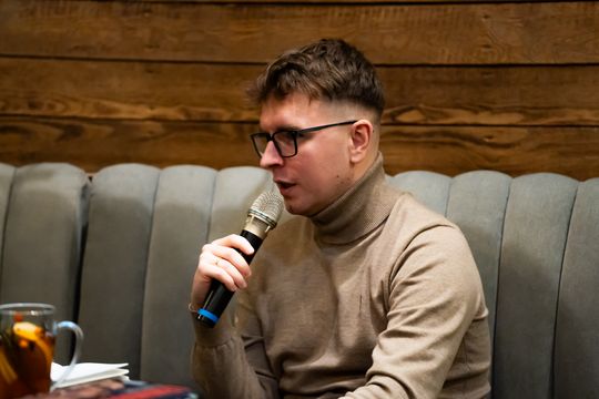 Spotkanie autorskie z Sebastianem Staszewskim i promocja książki "Lewandowski. Prawdziwy" (zdjęcia)