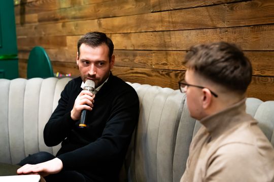 Spotkanie autorskie z Sebastianem Staszewskim i promocja książki "Lewandowski. Prawdziwy" (zdjęcia)