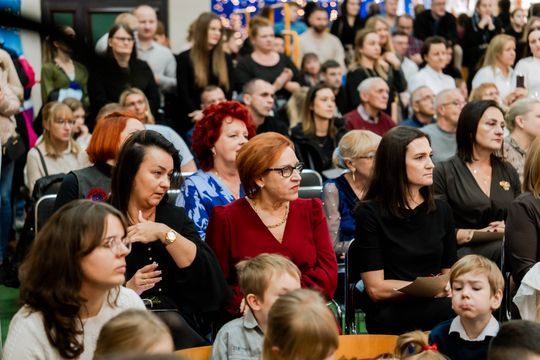 Jasełka Bożonarodzeniowe w PP nr 17 009.jpg