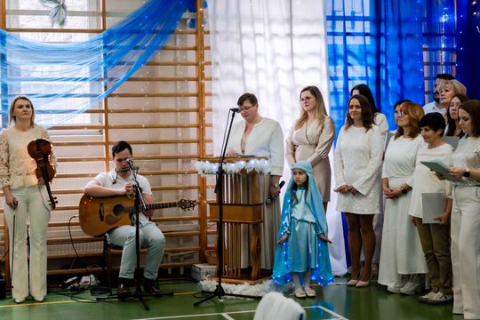 Jasełka Bożonarodzeniowe w PP nr 17 012.jpg