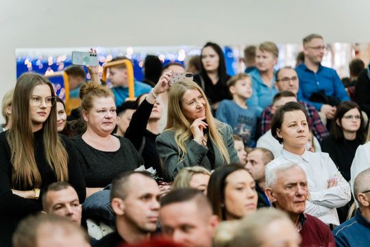 Jasełka Bożonarodzeniowe w PP nr 17 031.jpg Jasełka Bożonarodzeniowe w PP nr 17 031.jpg