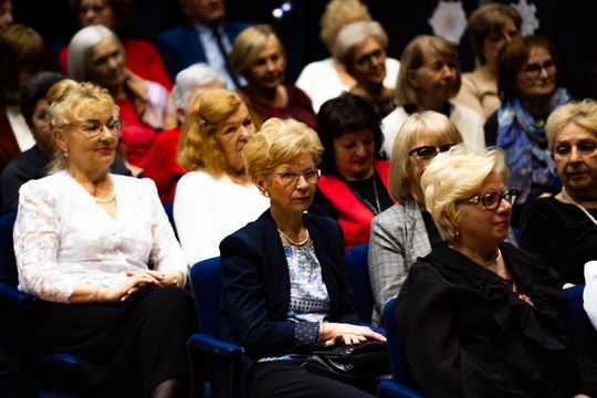 Spotkanie opłatkowe stowarzyszenia Radomski Uniwersytet Trzeciego Wieku (zdjęcia) Spotkanie opłatkowe stowarzyszenia Radomski Uniwersytet Trzeciego Wieku (zdjęcia)