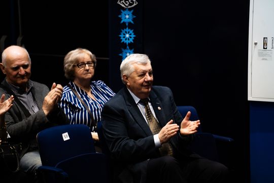 Spotkanie opłatkowe stowarzyszenia Radomski Uniwersytet Trzeciego Wieku (zdjęcia) Spotkanie opłatkowe stowarzyszenia Radomski Uniwersytet Trzeciego Wieku (zdjęcia)