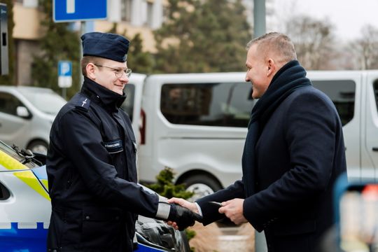 Wozy dla mazowieckiej policji 032.jpg