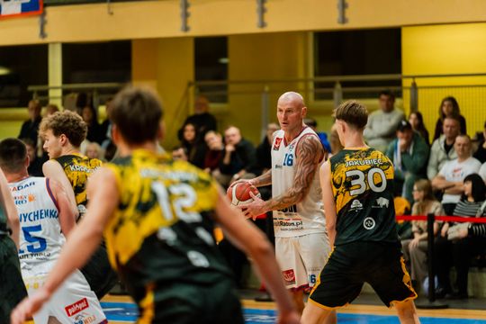 HydroTruck Radom - PGE AK Młode Żubry Białystok 037.jpg HydroTruck Radom - PGE AK Młode Żubry Białystok 037.jpg