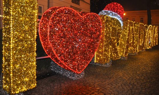 Tunel świetlny i świąteczne iluminacje w Radomiu