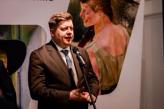 48. Salon Zimowy - Ogólnopolskie Biennale Sztuki 013.jpg