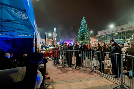 Jarmark Świąteczny i Gwiazdka dla mieszkańców 053.jpg