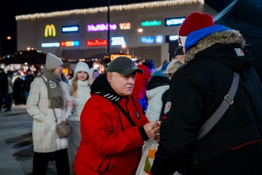 Jarmark Świąteczny i Gwiazdka dla mieszkańców 057.jpg
