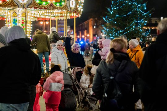 Jarmark Świąteczny i Gwiazdka dla mieszkańców 058.jpg