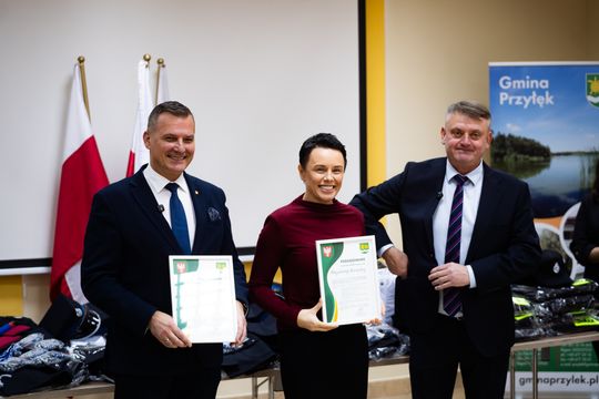 Nowy autobus dla gminy Przyłęk (zdjęcia)