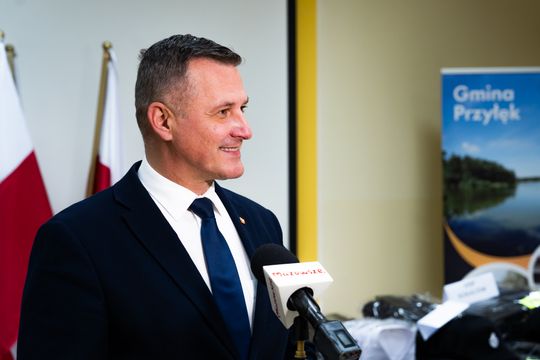 Nowy autobus dla gminy Przyłęk (zdjęcia)