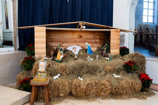 Szopki Bożonarodzeniowe w wybranych radomskich kościołach (zdjęcia)