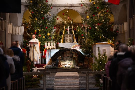 Szopki Bożonarodzeniowe w wybranych radomskich kościołach (zdjęcia)
