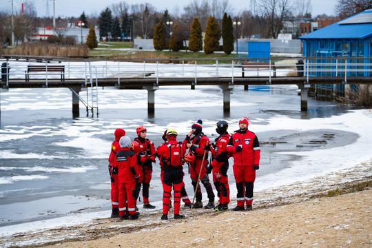 Bezpieczne morsowanie z WOPR (zdjęcia)