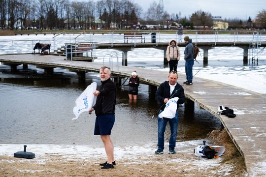Bezpieczne morsowanie z WOPR (zdjęcia)