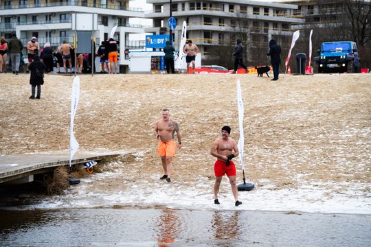 Bezpieczne morsowanie z WOPR (zdjęcia)